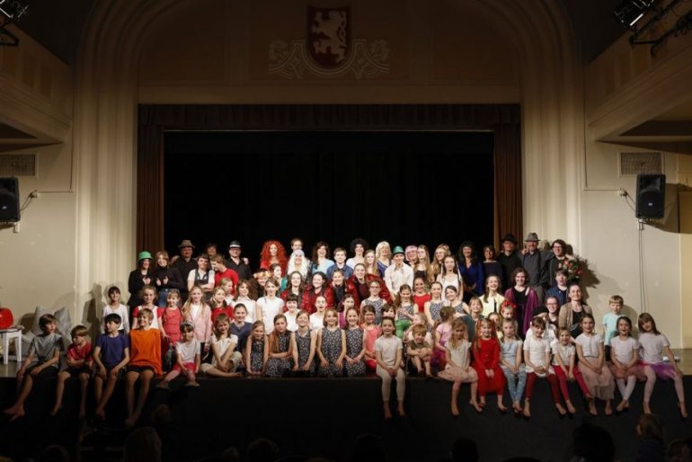 Představení TO – Divadlo Za plotem Bohnice